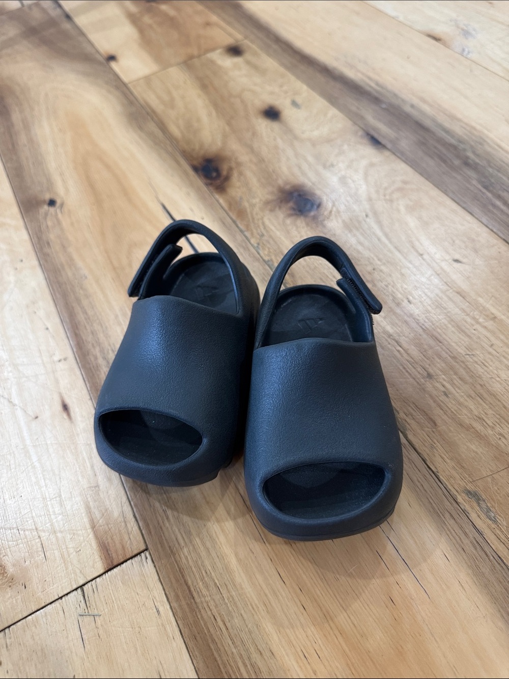 adidas Yeezy Kids Black Slip-On Slide Sandals with Back Strap